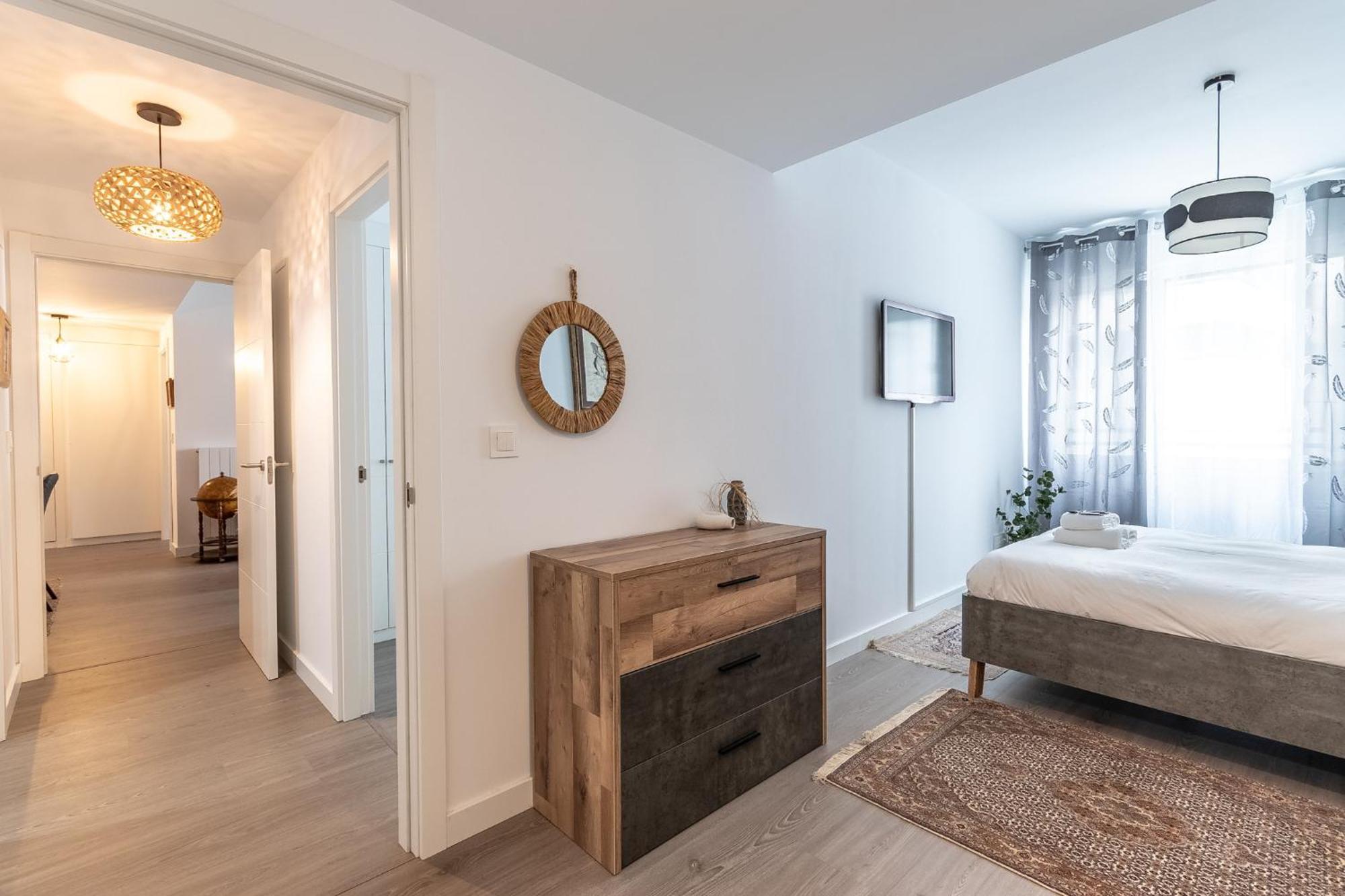 Xirimiri Apartment By People Rentals Bilbao Buitenkant foto